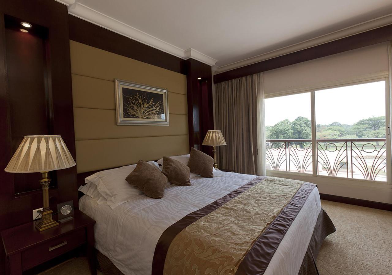 Hotel Ledger Plaza Bangui Extérieur photo