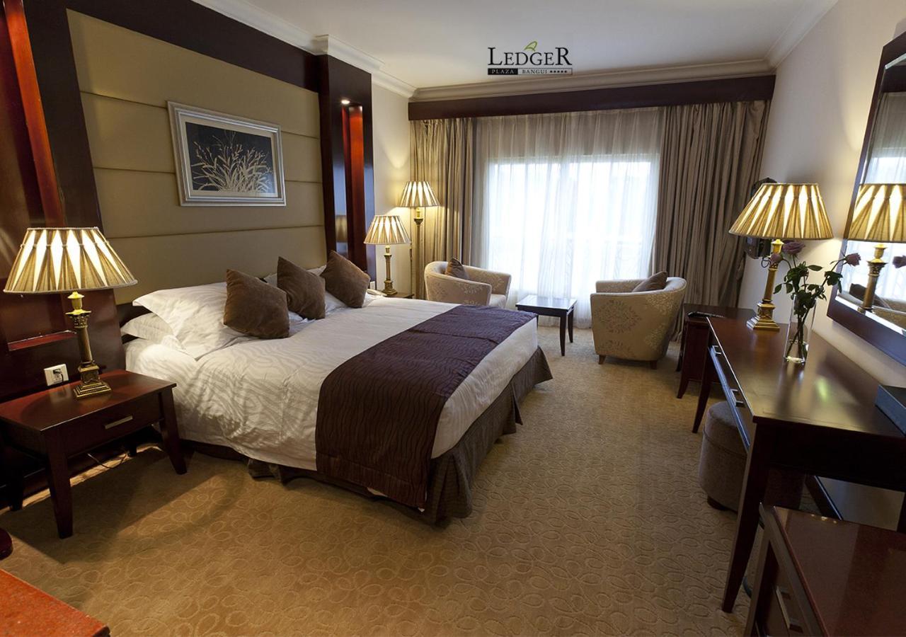 Hotel Ledger Plaza Bangui Extérieur photo