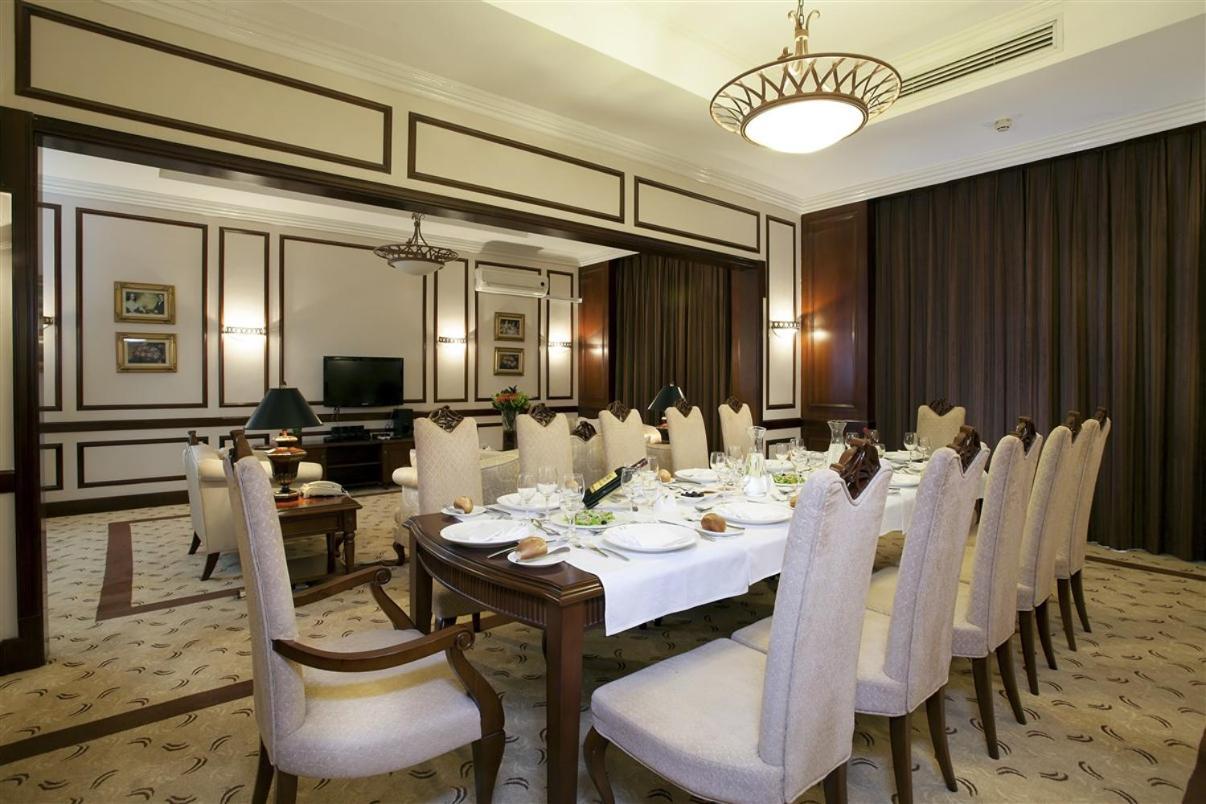 Hotel Ledger Plaza Bangui Extérieur photo