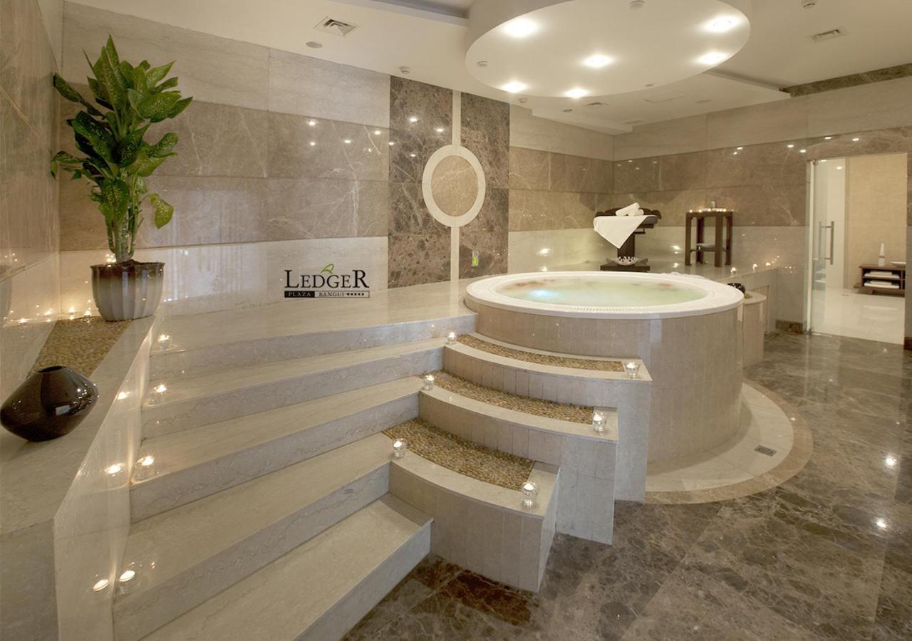 Hotel Ledger Plaza Bangui Extérieur photo